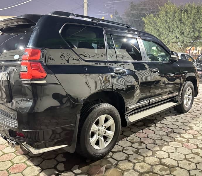 Toyota Prado 2012 3