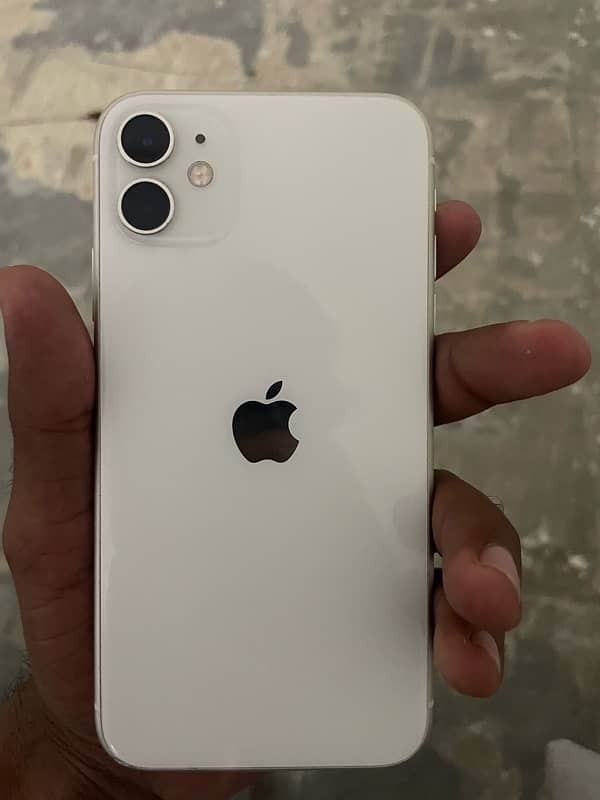 IPHONE 11 64 GB PTA APPROVED 4