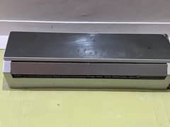 gree Ac non inverter for sale