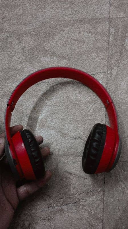 New Headphones Out Class Sound 1