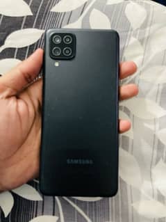 Samsung A12