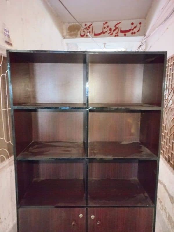 Stylish Wooden Bookshelf & Storage Cabinet – Used, Great Condition 3