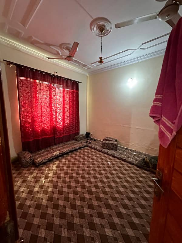 Full house for rent location ayub colony 4bed 5bath 2 kitchen 2tv lounge 2 darwring room car porche bijli gas available 12