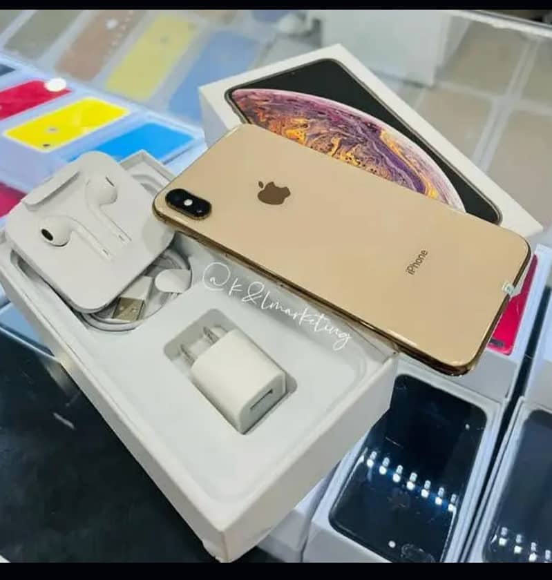 Apple iphone xs max PTA approved contact Whatsapp O3293554428 0