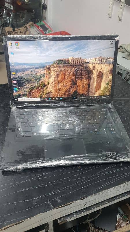 dell latitude 7490  i7 8th generation 0