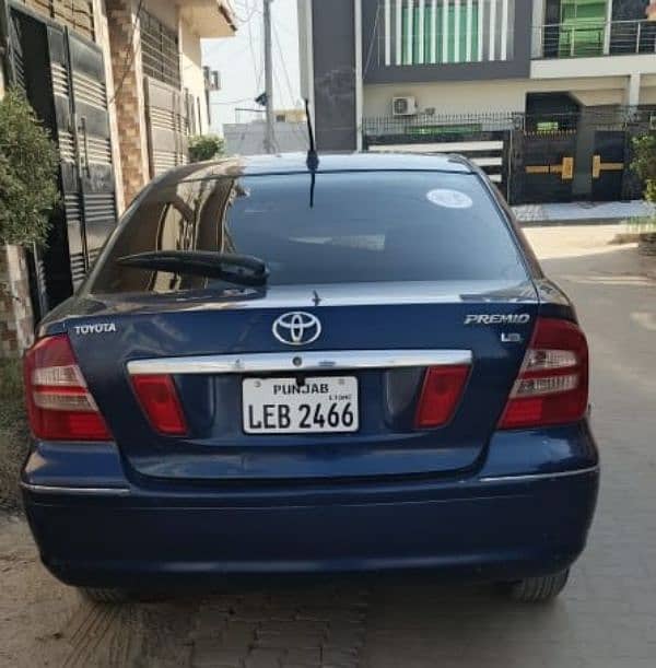 Toyota Premio 2002 3