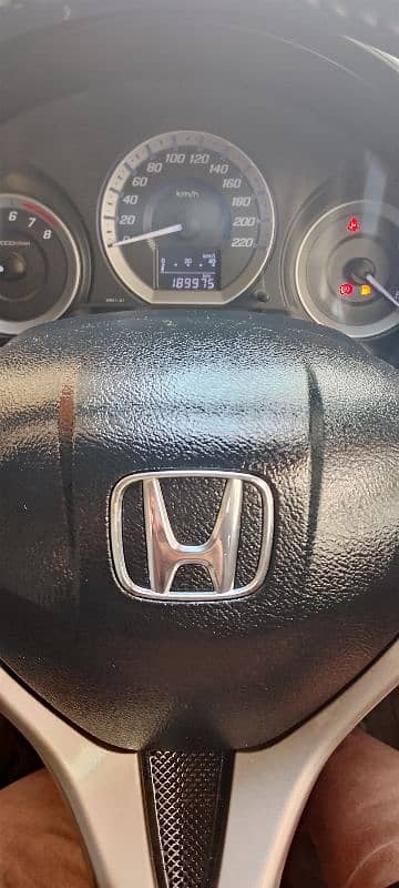 Honda City Aspire 2015 3