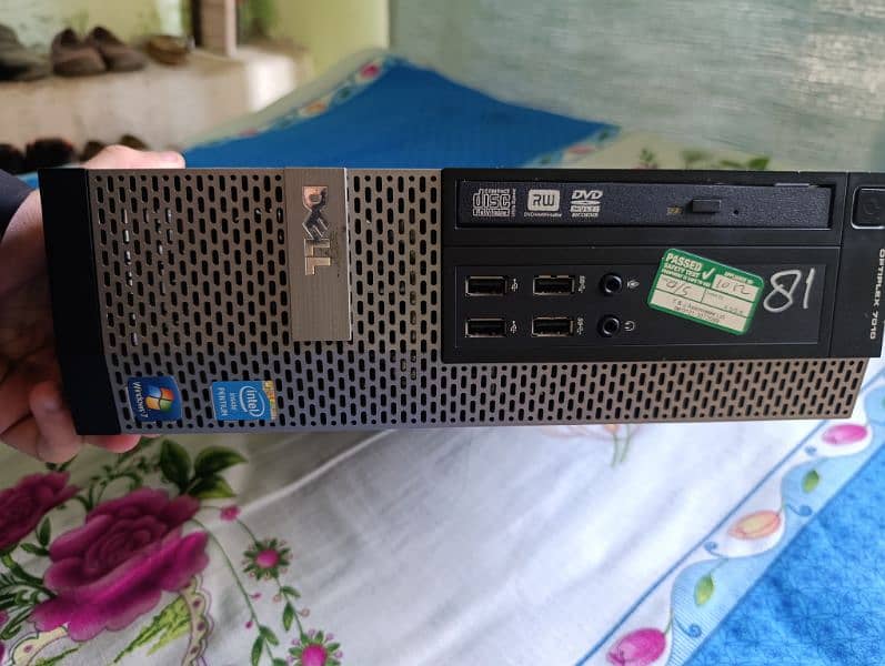 new condition,500GB hard disk,1GB graphic card,8GB ram 2