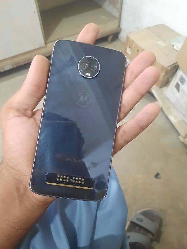 moto z3 3