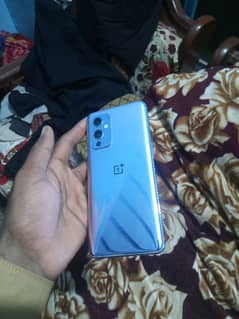 one plus 9 5g non PTA sim lock 8/128