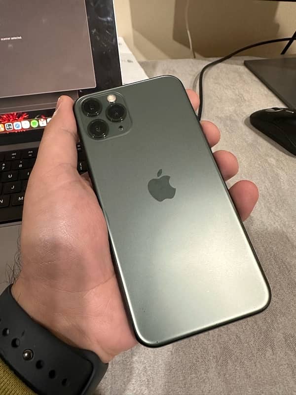 iphone 11 pro 10/10, 87-BH 1