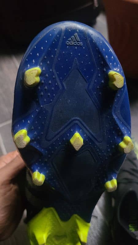 Brand new Adidas predator stud football shoes 8