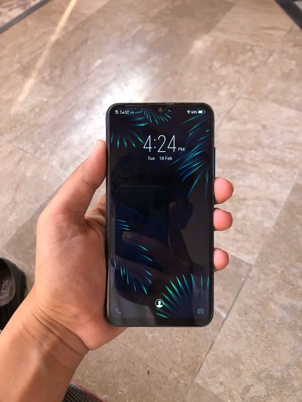 vivo y91c Urgent sale  2/32 03420987931 4