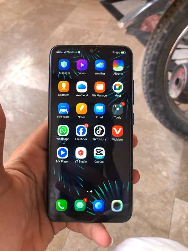 vivo y91c Urgent sale  2/32 03420987931 7