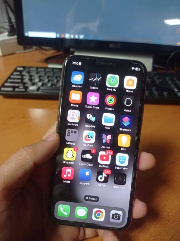 iphone 11 Pro 64 GB NON PTA 7