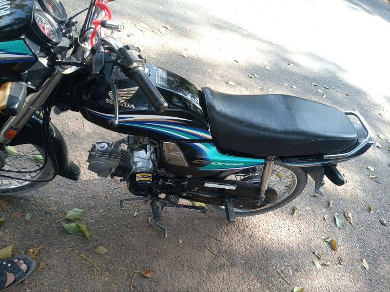 Honda CD 70 dream 9