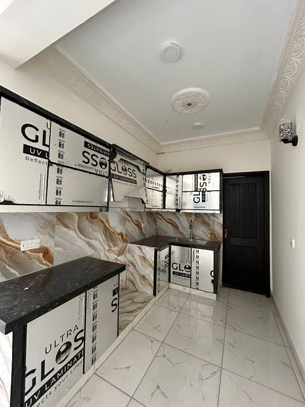 Kings Presidency 3 Bed Drawing Dining Apartment Block 3a Jauhar 18