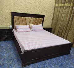 Shesham Wooden Bed And Dressing