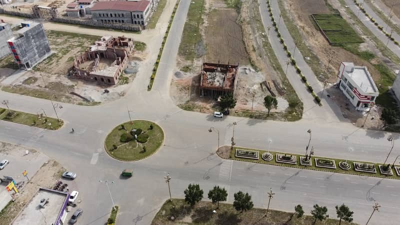 3 Marla Commercial Plot For Sale In Master City Gujranwala Block-D 0