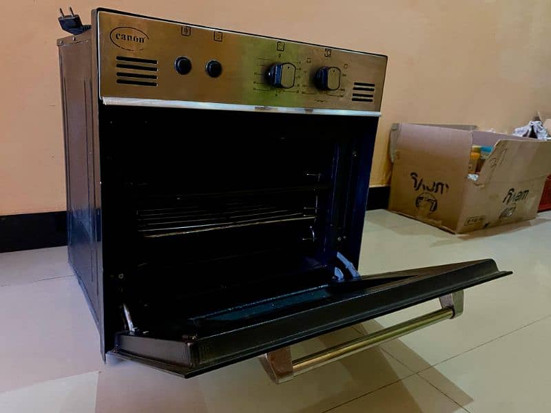 Cannon Gas Oven in Very Good Condition 2