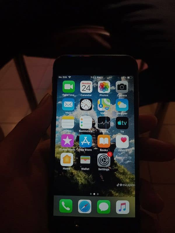 iPhone 6 non pta 16 gb urgently sell all ok hai good for all uses 7