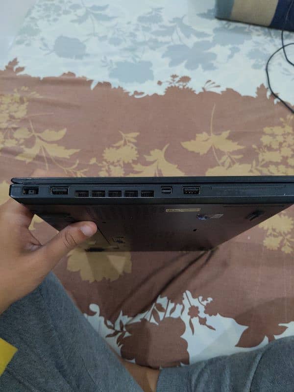 Lenovo Thinkpad T450s ,core i7 5th generation 4