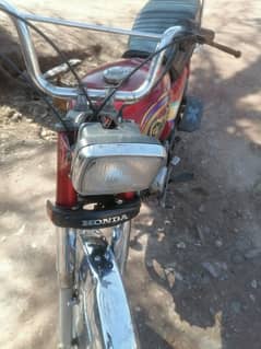 70 bike DHOOM FOR SAL ARGANT SAL ALL DACOMINT AVBL EXCHNGE HIGHE MOBIL