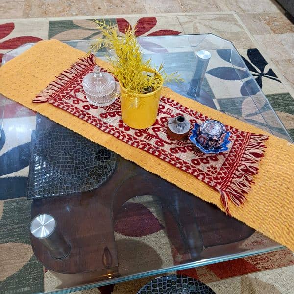 5 seater center table carpet 1