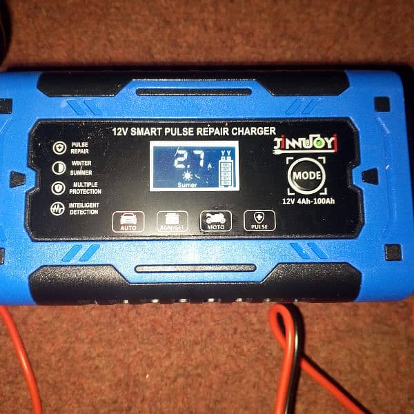 Fast Battery Charger With Digital Display 2