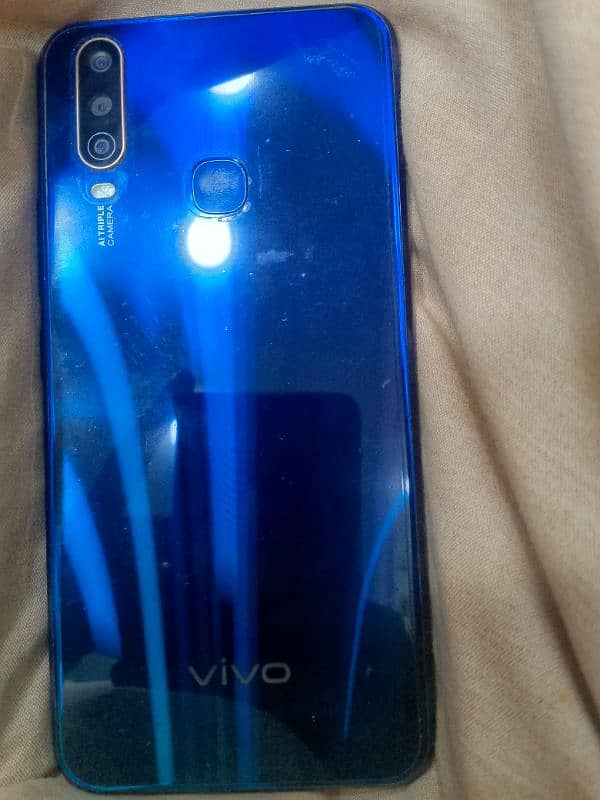 vivo y15 4/64 3