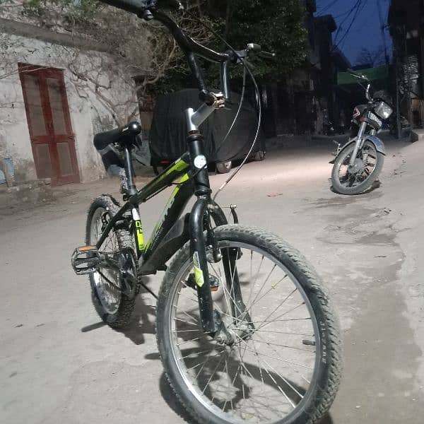 urgent sale but almost new cycle only one month use 1