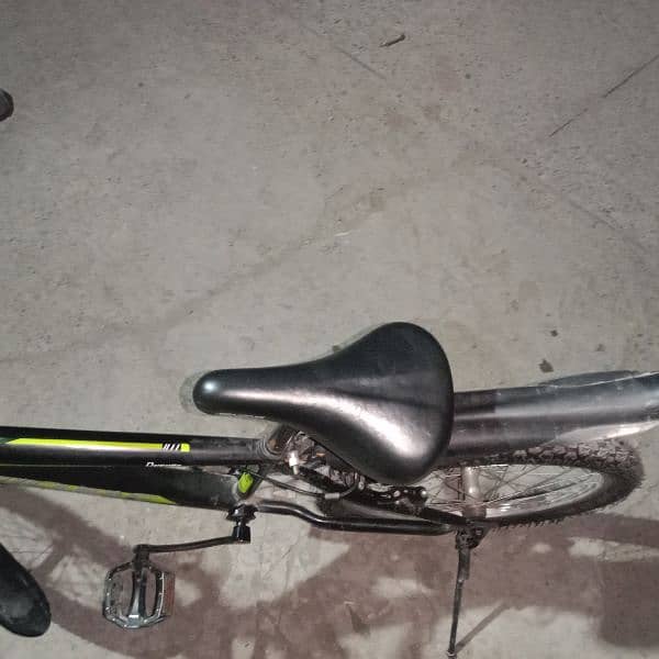 urgent sale but almost new cycle only one month use 7