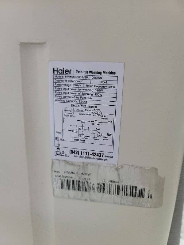 Haier Twin-Tub 8-kg washing machine 9