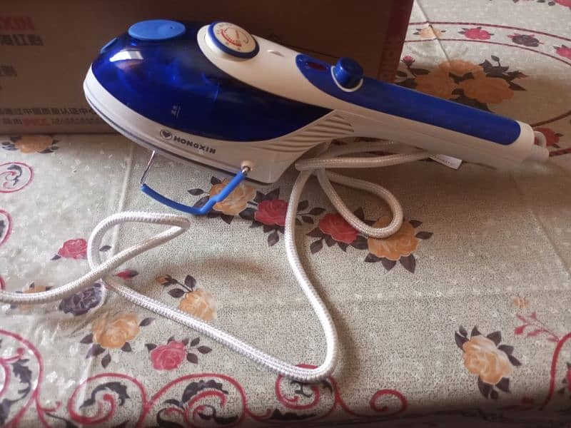 Dry and Steam Iron 2