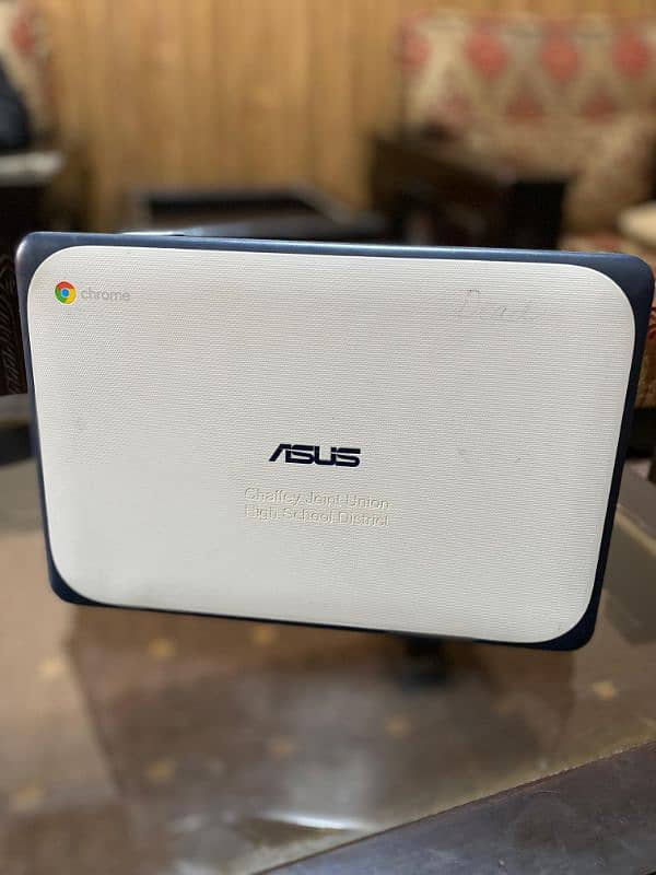 Asus Laptop 3