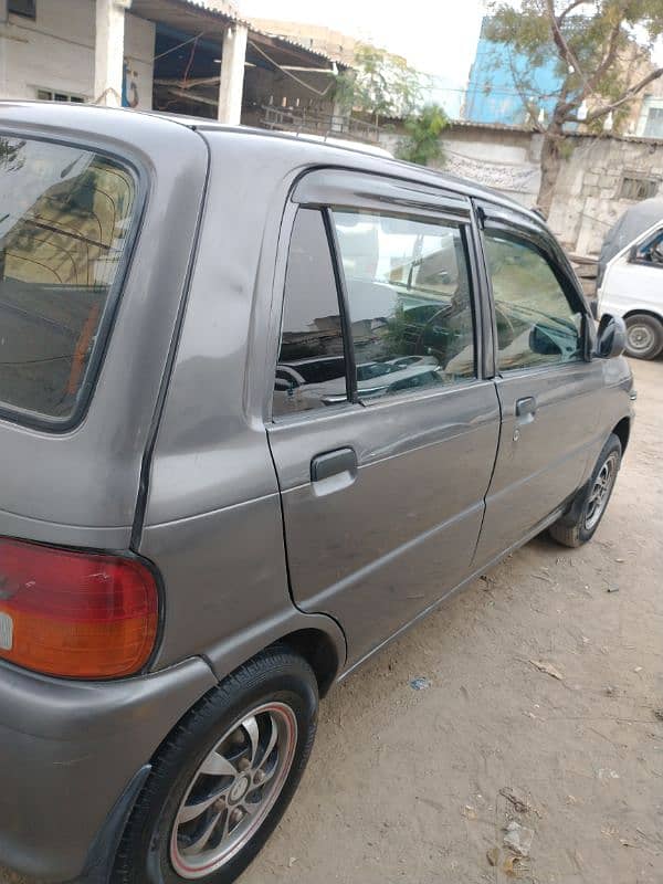 Daihatsu Cuore 2006 3