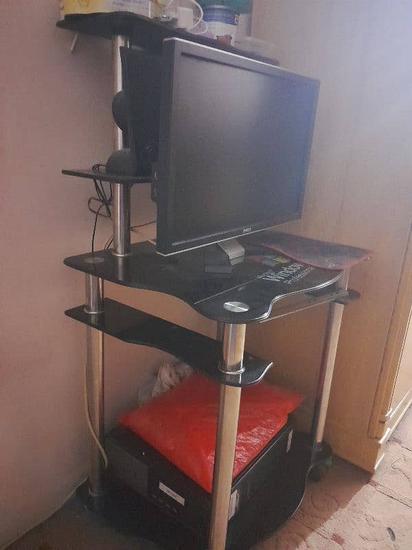 computer trolley 0