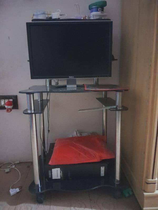 computer trolley 1