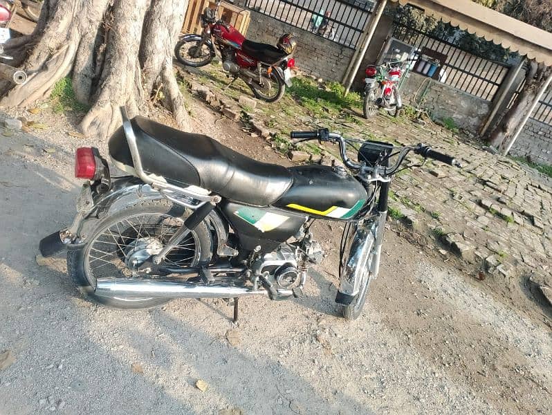 Honda CD 70 2013 2