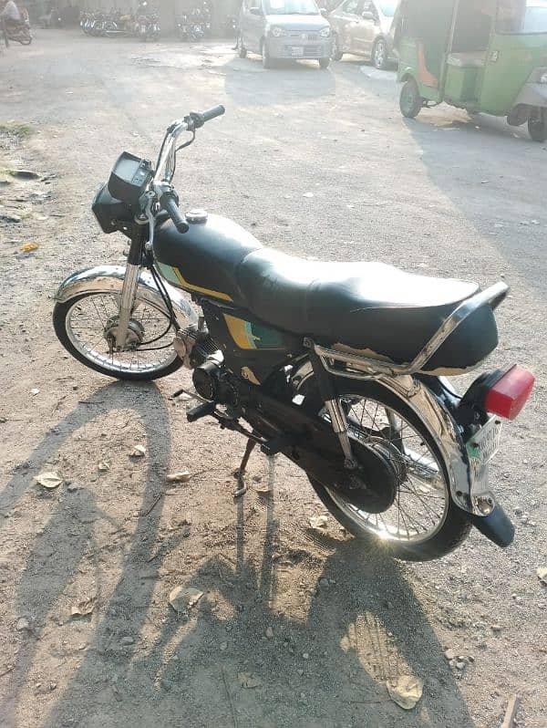 Honda CD 70 2013 3