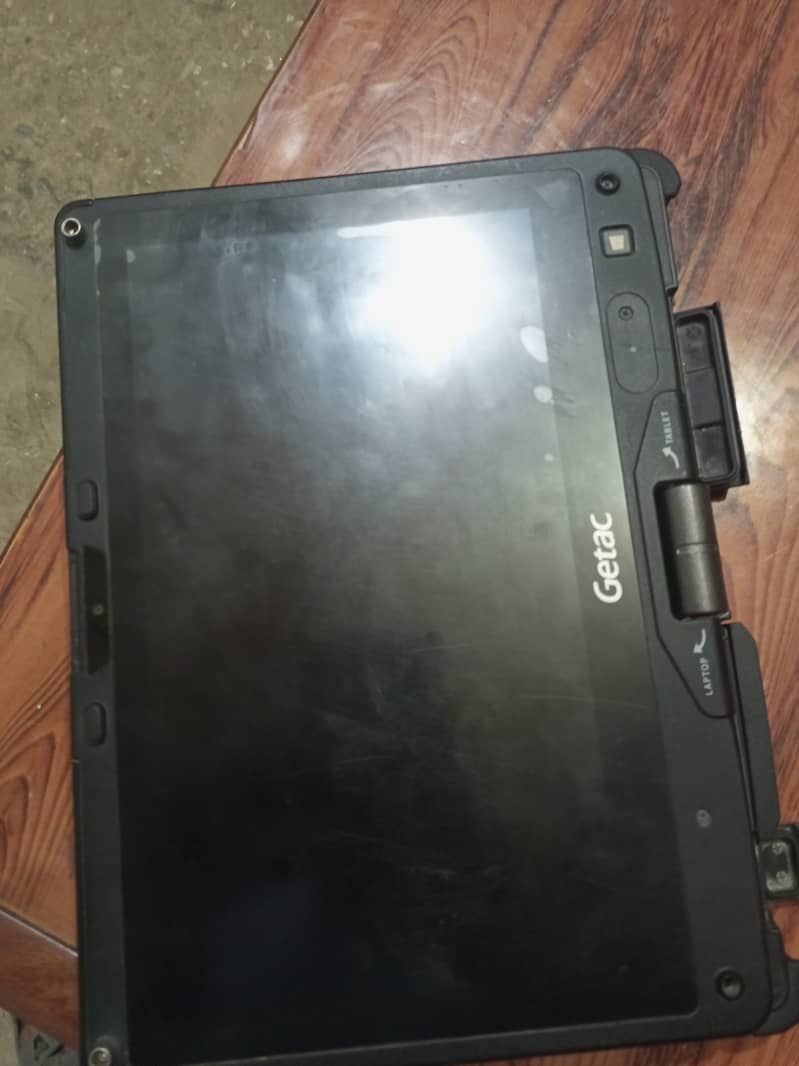 6th Gen Intel Core i5 Laptop with 8GB RAM, Touchscreen, Backlit Key 1