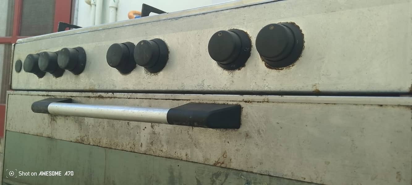 Oven and Stove (7 years used) 4