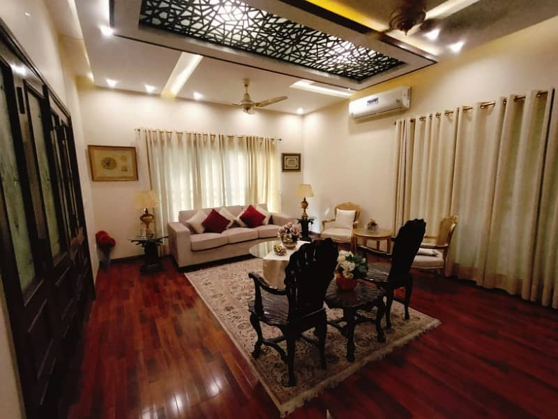 DHA FURNISHED GUEST House short and long term daily weekly and monthly basis 22