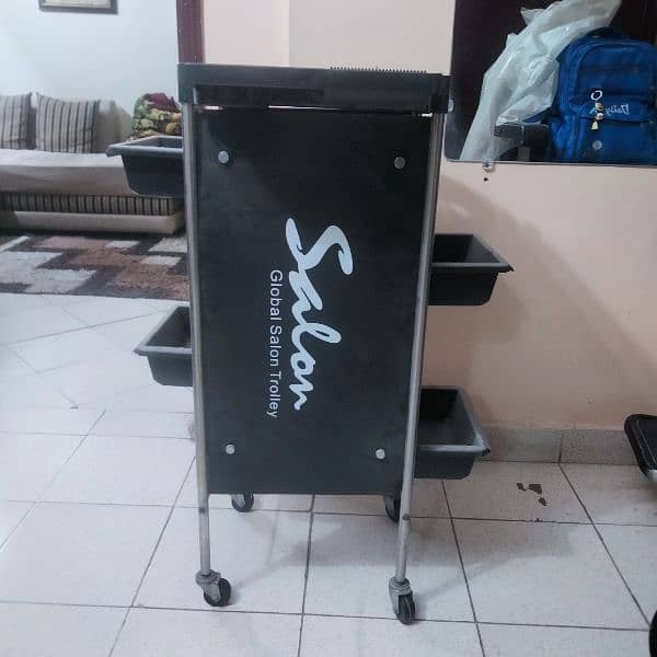 Salon trolley for sale 0