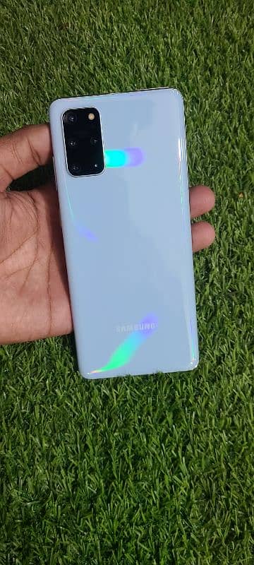 Samsung S20 plus 12gb 128gb.  Dual sim Approved 5