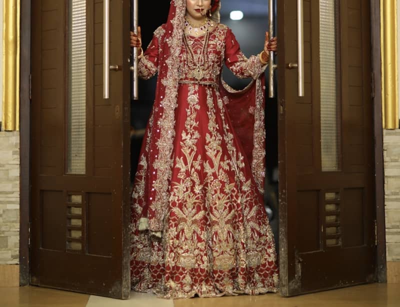 Bridal lehnga one time use only 1