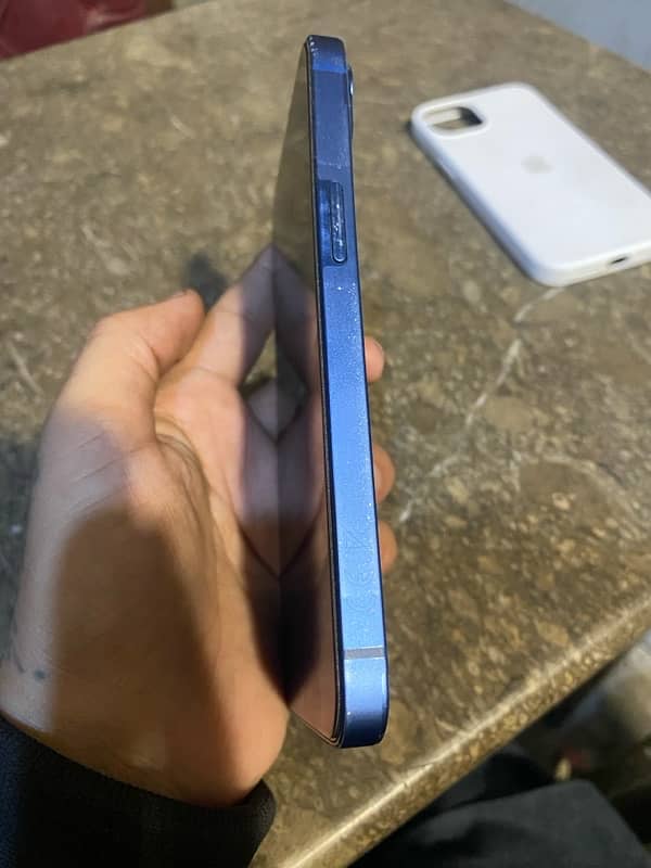 iphone 13 128Gb Non Pta But Sim Warking For 1 year Plus 4