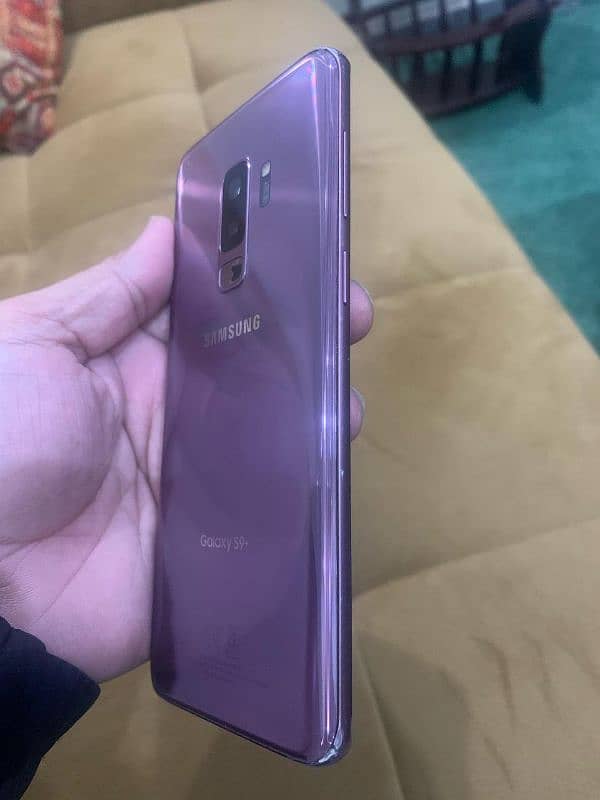 SAMSUNG S9+ 1