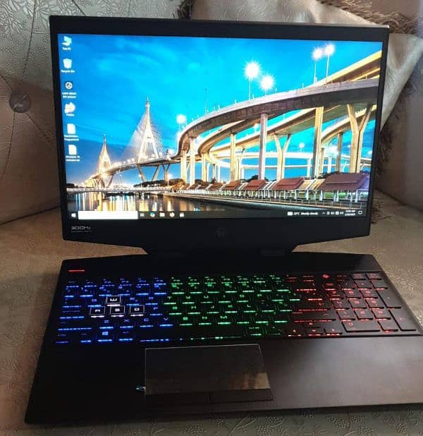 Hp omen 15 DH  ci7-9th 16gb ram 512 ssd  Hp omen 17-CB Ci7-9th  16gb 1