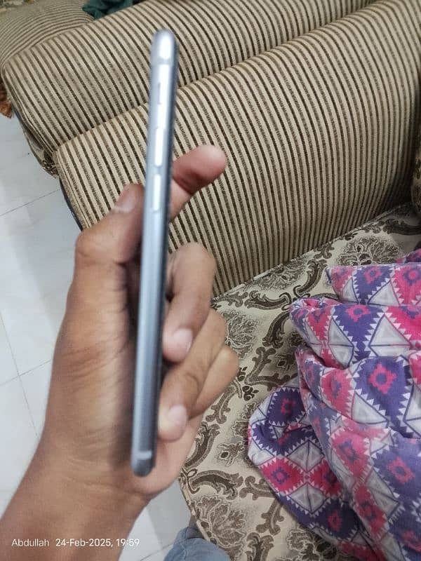 iphone 6s non pta 10/10 condition ha 2